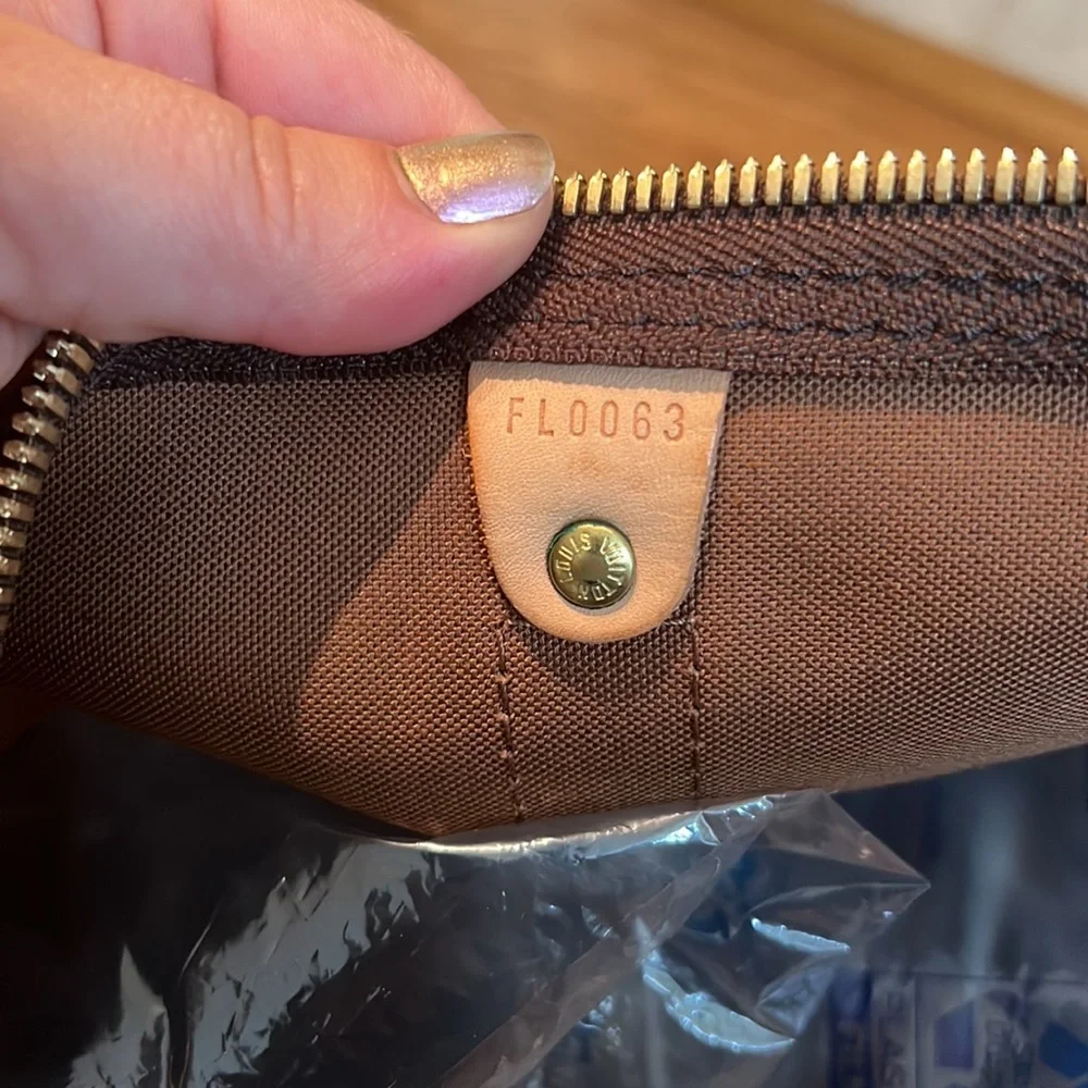- Amazing Keepall bag by Louis Vuitton
